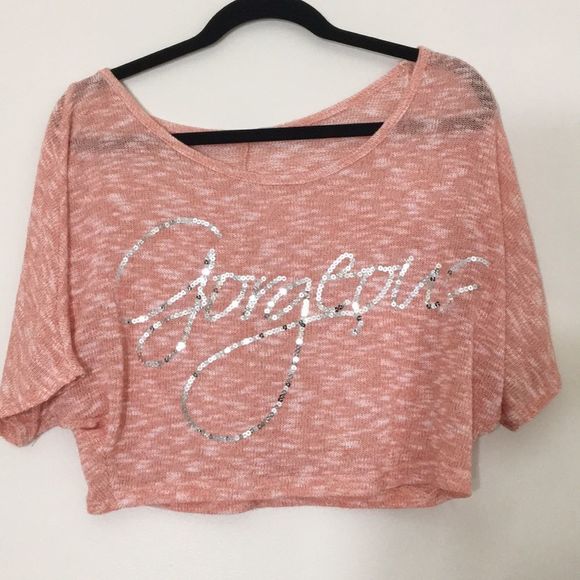 Tops - NWOT. Crop top. Size:M